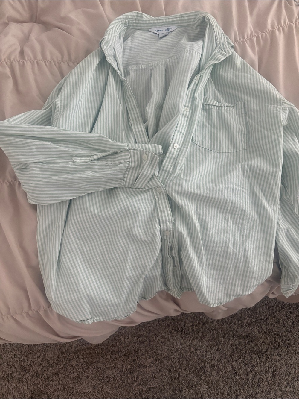 Womens old navy button down shirt